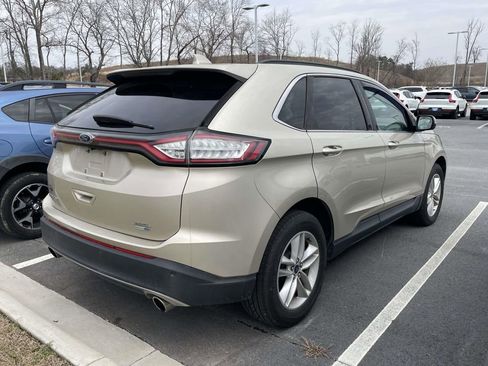Used 2017 Ford Edge SEL w/ Equipment Group 201A image 4
