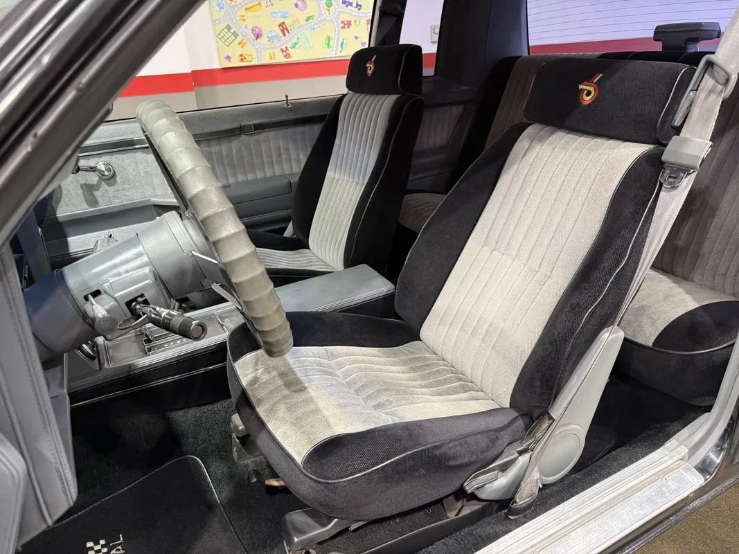 Used 1987 Buick Regal Coupe RWD image 15