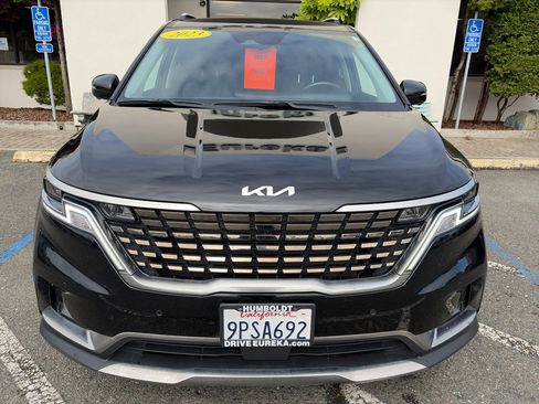 Used 2023 Kia Carnival SX FWD image 29