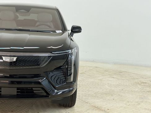 New 2026 Cadillac Optiq Sport 1 RWD image 11