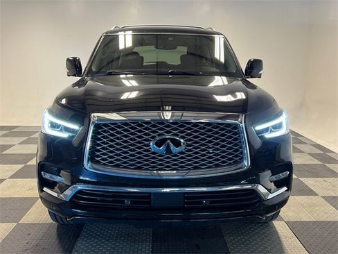 Used 2019 INFINITI QX80 Luxe w/ Proassist Package image 2