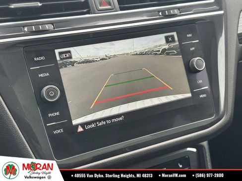 Used 2022 Volkswagen Tiguan SEL R-Line AWD/4WD image 27
