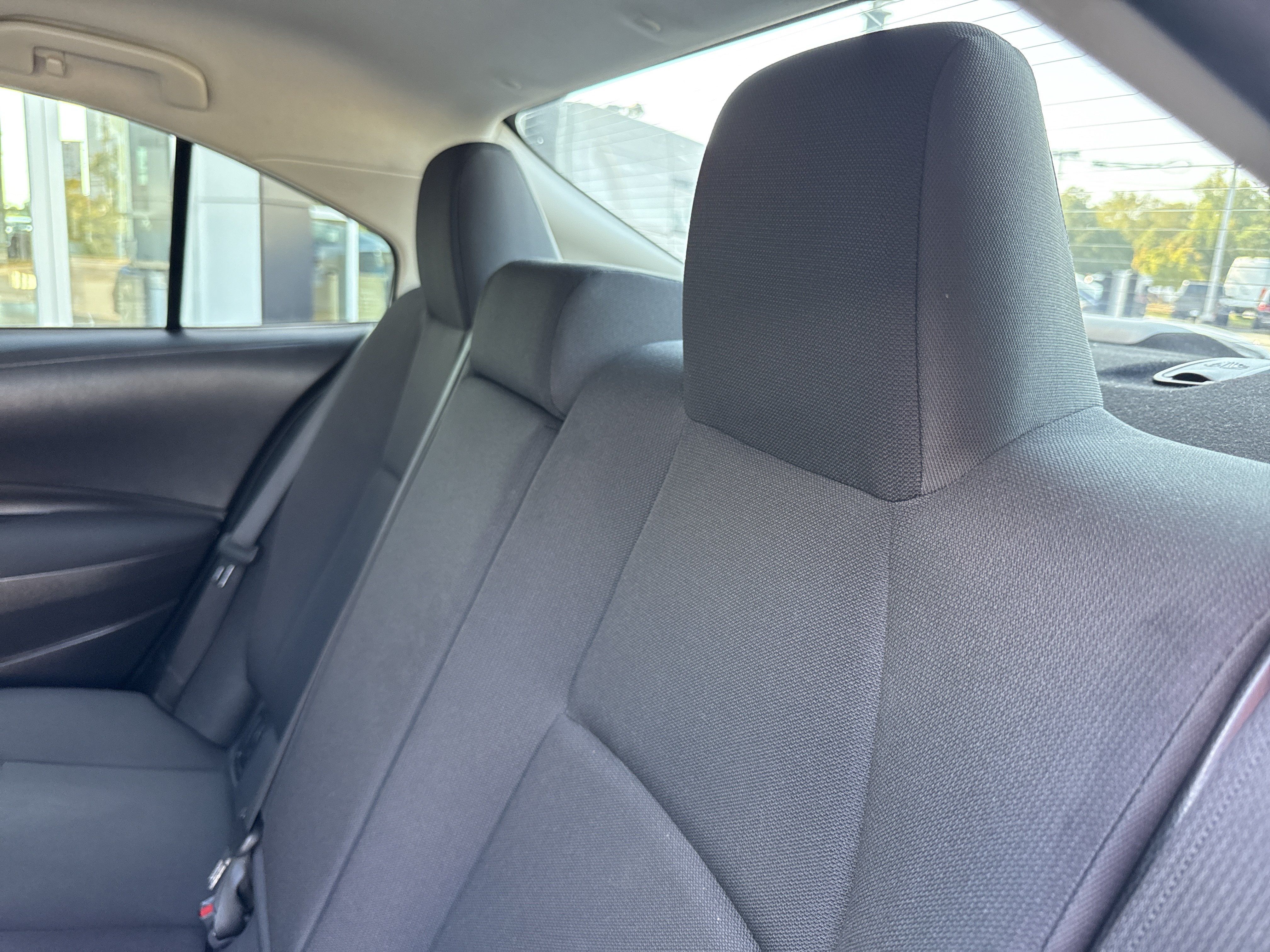 Used 2022 Toyota Corolla LE FWD image 23