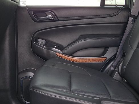Used 2017 Chevrolet Tahoe Premier AWD/4WD image 16
