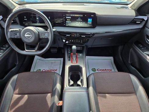 Used 2025 Nissan Kicks SR AWD/4WD image 15