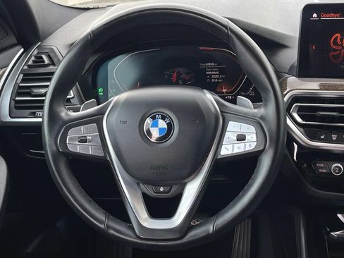 Used 2022 BMW X4 xDrive30i AWD/4WD image 9