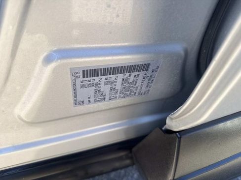 Used 2023 Nissan Rogue SV image 20