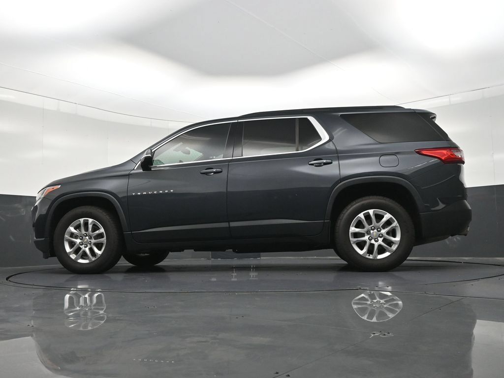 Used 2021 Chevrolet Traverse LT FWD image 26