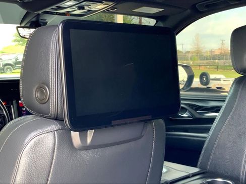 Used 2021 GMC Yukon Denali w/ Denali Premium Package image 33