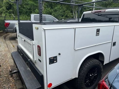 Used 2023 Chevrolet Silverado 2500 W/T w/ WT Fleet Convenience Package AWD/4WD image 3