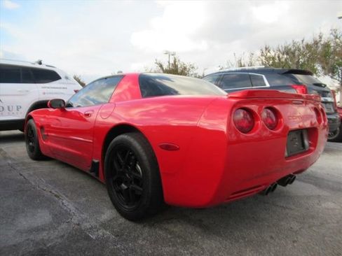 Used 2003 Chevrolet Corvette Z06 w/ Memory Package, 3 Drivers image 3