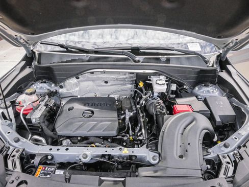 Used 2024 Chevrolet TrailBlazer LT w/ Driver Confidence Package image 32