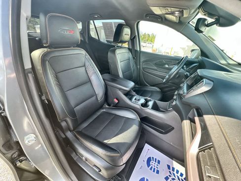 Used 2023 GMC Terrain AT4 image 26