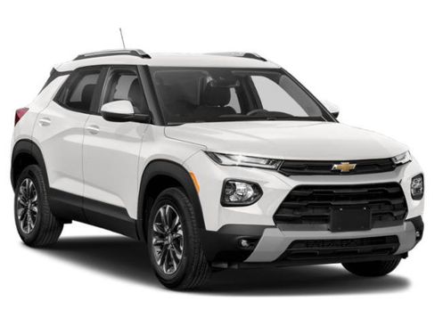 Used 2022 Chevrolet TrailBlazer LT FWD image 9