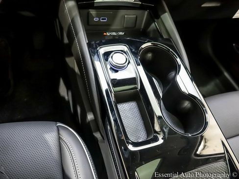 New 2025 Buick Envision Avenir image 18