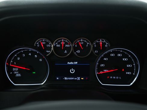 Used 2020 Chevrolet Silverado 1500 RST image 27