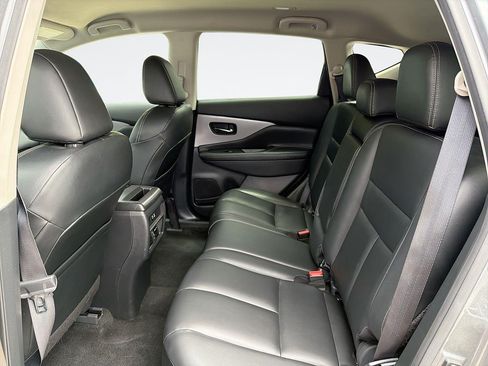 Used 2023 Nissan Murano SV FWD image 24