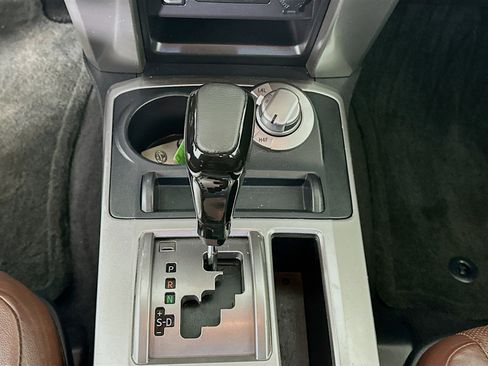 Used 2016 Toyota 4Runner Limited image 24