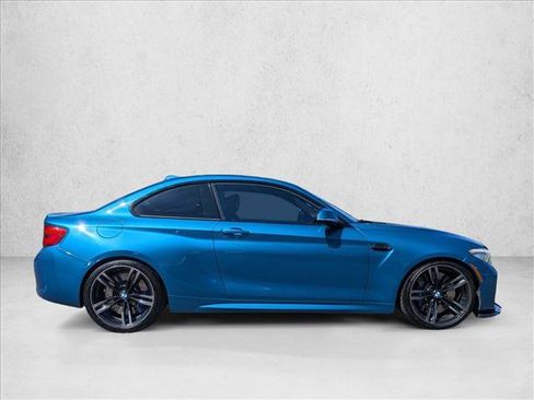 Used 2018 BMW M2 RWD image 4