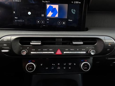 Used 2026 Hyundai Palisade SEL FWD image 39