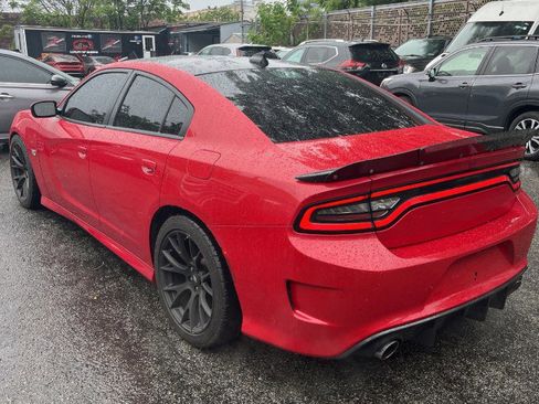 Used 2017 Dodge Charger R/T Scat Pack w/ Dynamics Package RWD image 3