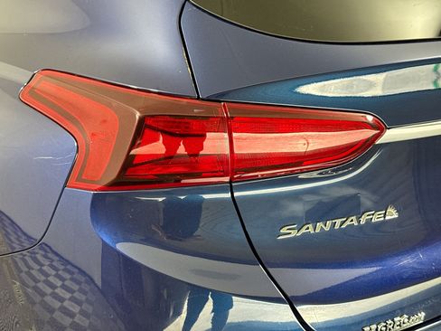 Used 2019 Hyundai Santa Fe SE image 33