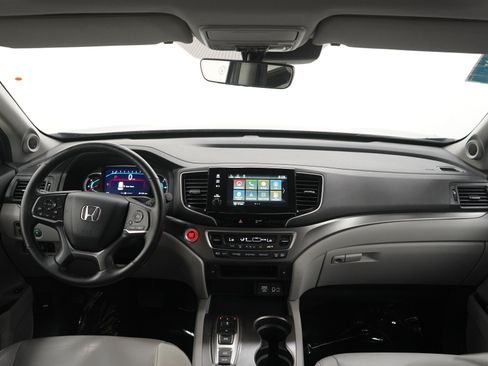 Used 2021 Honda Pilot Black Edition image 14