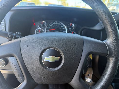 Used 2024 Chevrolet Express 2500 w/ Driver Convenience Package image 12