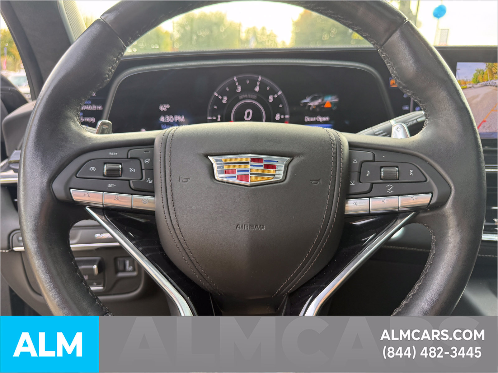 Used 2023 Cadillac Escalade V AWD/4WD image 31