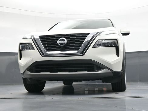 Used 2023 Nissan Rogue SV FWD image 37