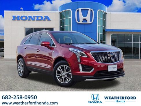 Used 2021 Cadillac XT5 Premium Luxury image 1