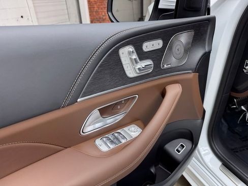 New 2026 Mercedes-Benz GLE 53 AMG 4MATIC Coupe image 11