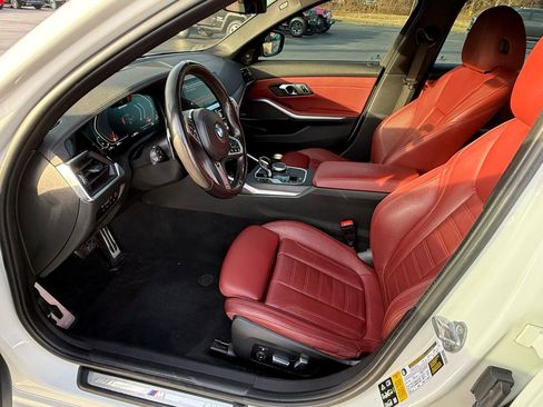 Used 2022 BMW M340i xDrive image 15