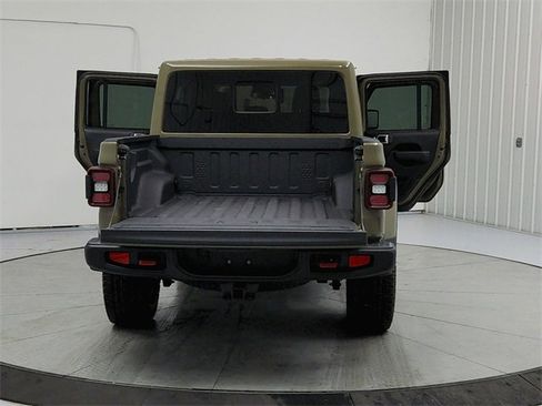 New 2026 Jeep Gladiator Rubicon image 14