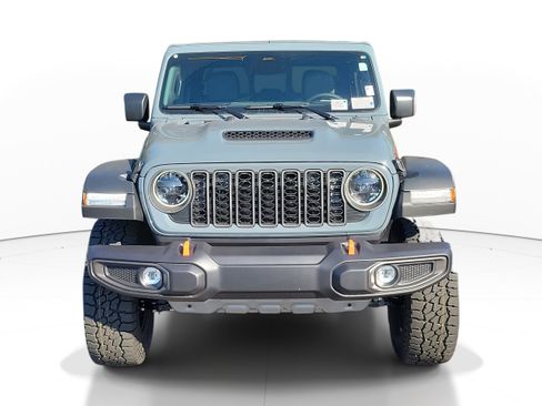 New 2026 Jeep Gladiator Mojave w/ Safety Group AWD/4WD image 2