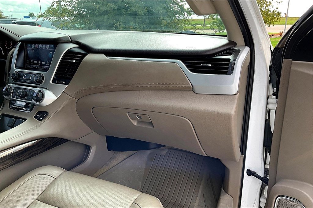 Used 2017 GMC Yukon SLT w/ Premium Edition RWD image 18