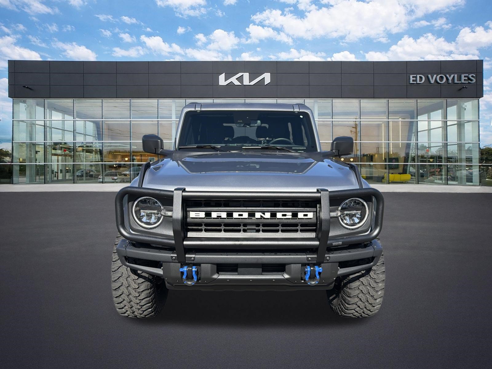 Used 2024 Ford Bronco Black Diamond AWD/4WD image 2