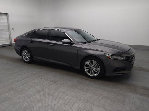 Used 2018 Honda Accord LX image 11