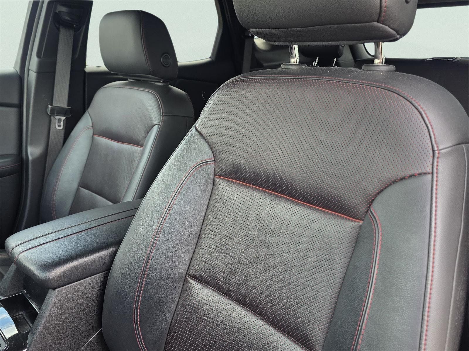 Used 2019 Chevrolet Blazer RS FWD image 20