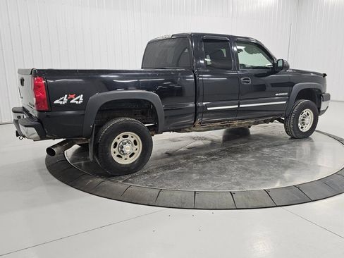 Used 2004 Chevrolet Silverado 2500 LS image 5