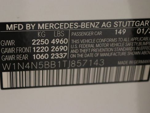 New 2026 Mercedes-Benz GLA 35 AMG 4MATIC image 14