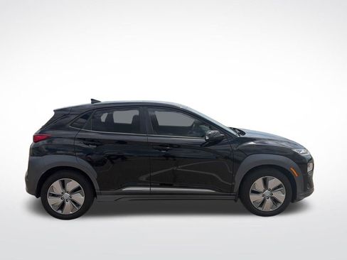 Used 2021 Hyundai Kona Limited w/ Cargo Package FWD image 6