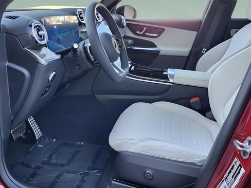 New 2026 Mercedes-Benz GLC 300 image 22