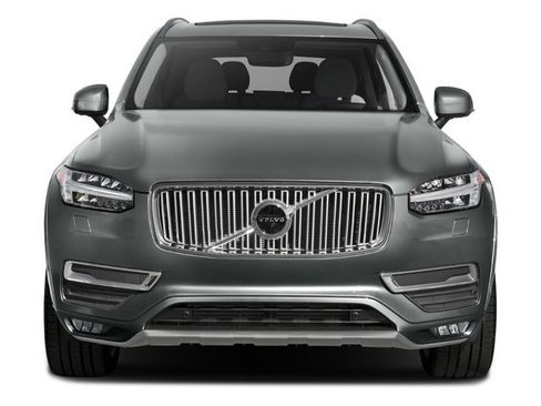 Used 2017 Volvo XC90 T6 Inscription w/ Vision Package image 4