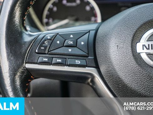 Used 2023 Nissan Sentra SR w/ SR Premium Package image 30