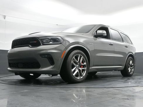 Used 2022 Dodge Durango R/T w/ Tow 'N Go Package AWD/4WD image 51