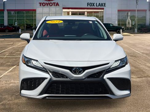 Used 2024 Toyota Camry XSE FWD image 8