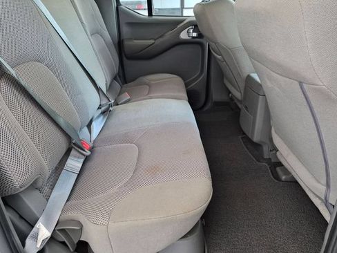 Used 2019 Nissan Frontier SV AWD/4WD image 22