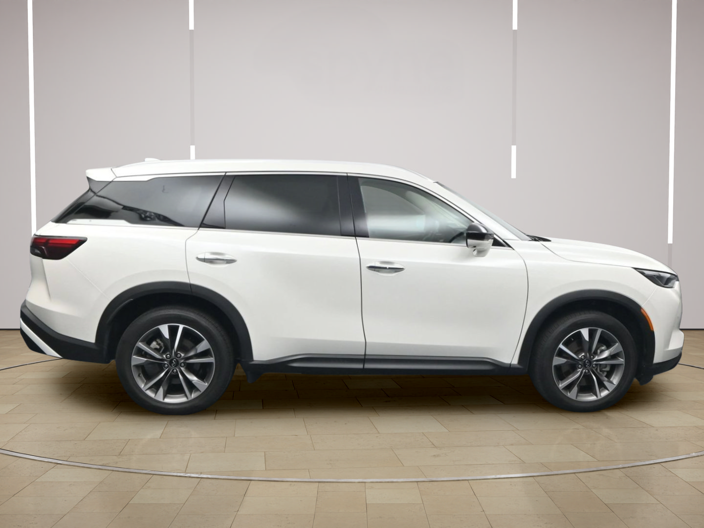 Used 2025 INFINITI QX60 Luxe FWD image 8