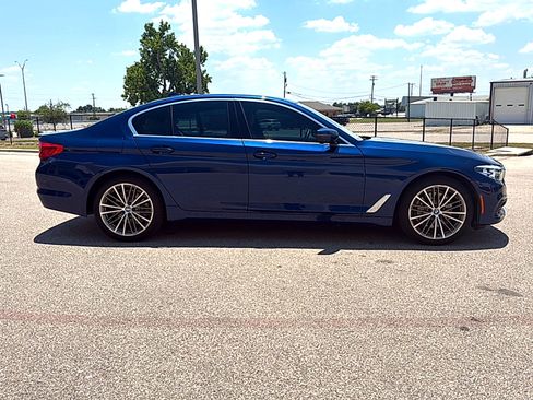 Used 2020 BMW 530i w/ Premium Package RWD image 5